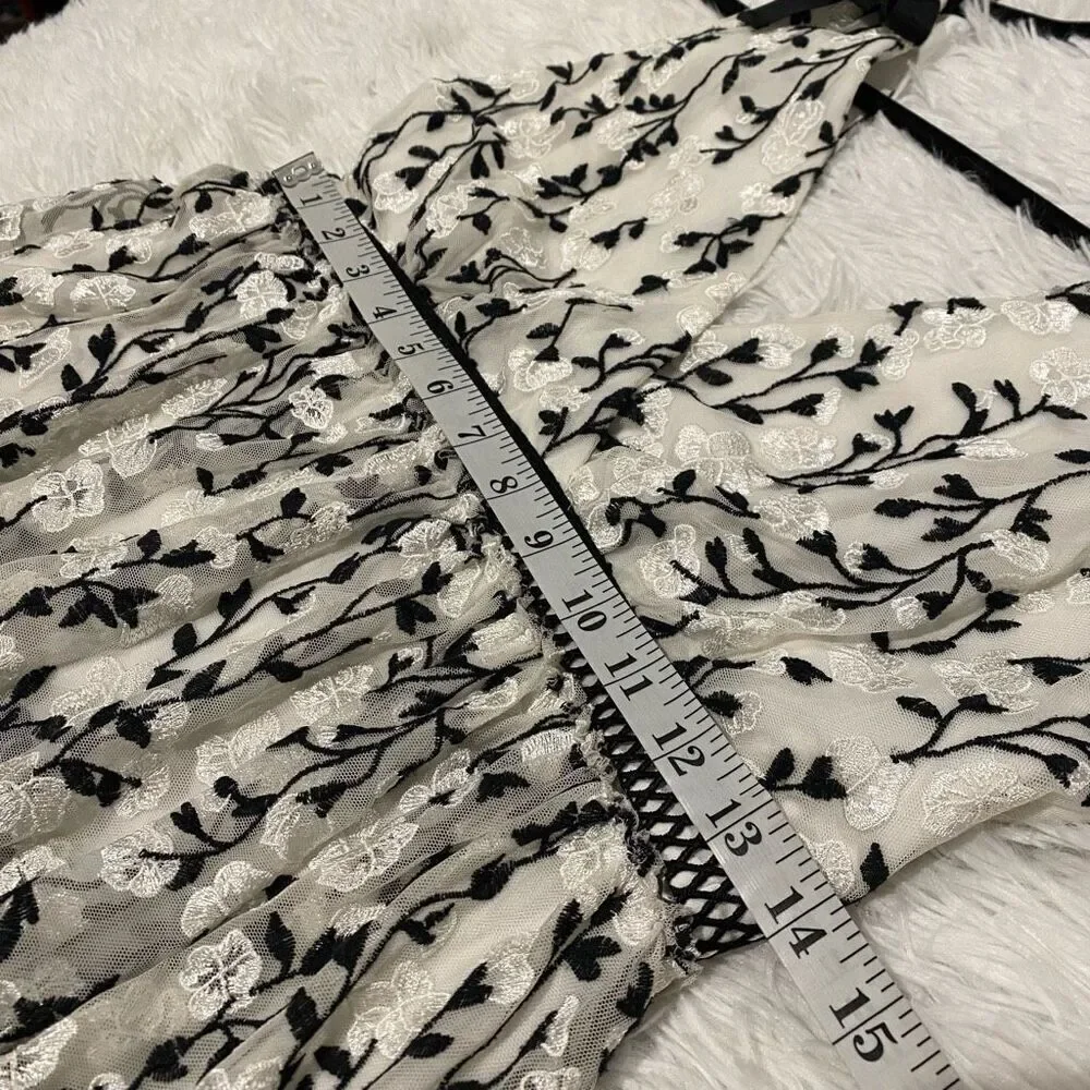 Bardot Embroidered Tiered Mini Dress in Black White Size 6